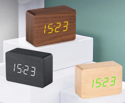 Réveil en bois avec fonction de température Réveil LED Commande vocale Horloge numérique Électronique Bois Petit réveil USB Décoration Cadeau